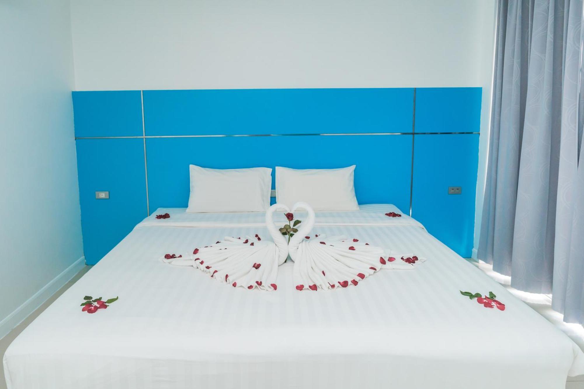 Patong Diamond Hotel Экстерьер фото