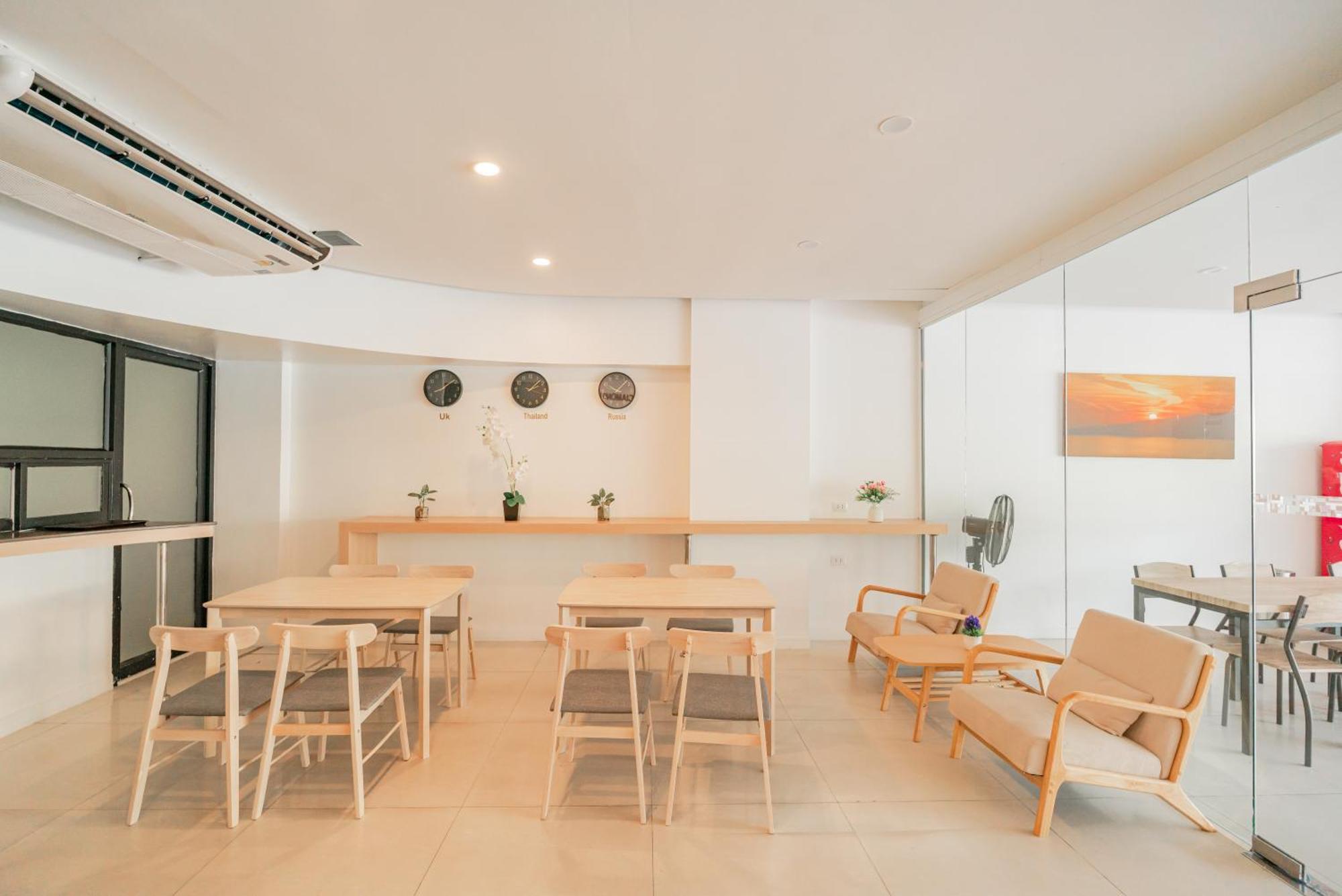 Patong Diamond Hotel Экстерьер фото